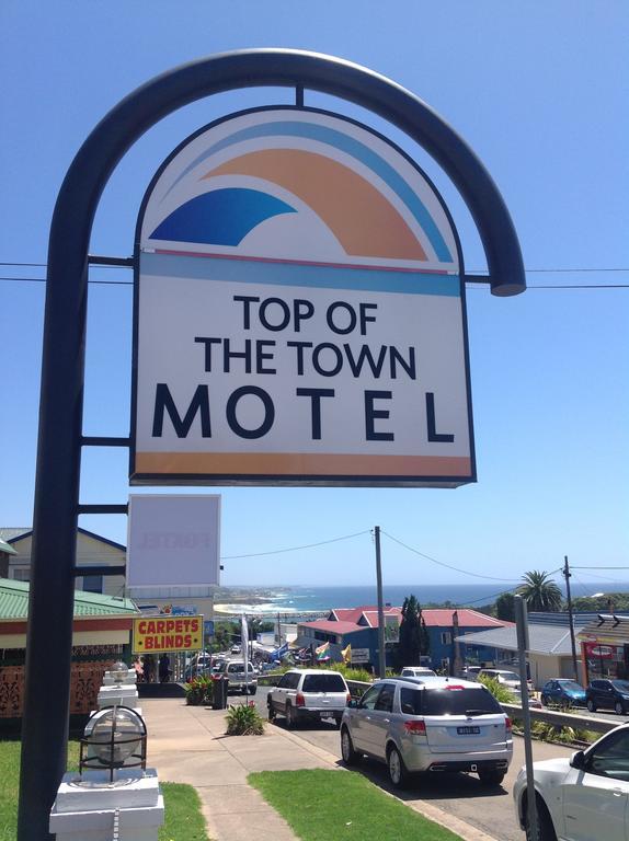 Top Of The Town Motor Inn Нарума Екстериор снимка