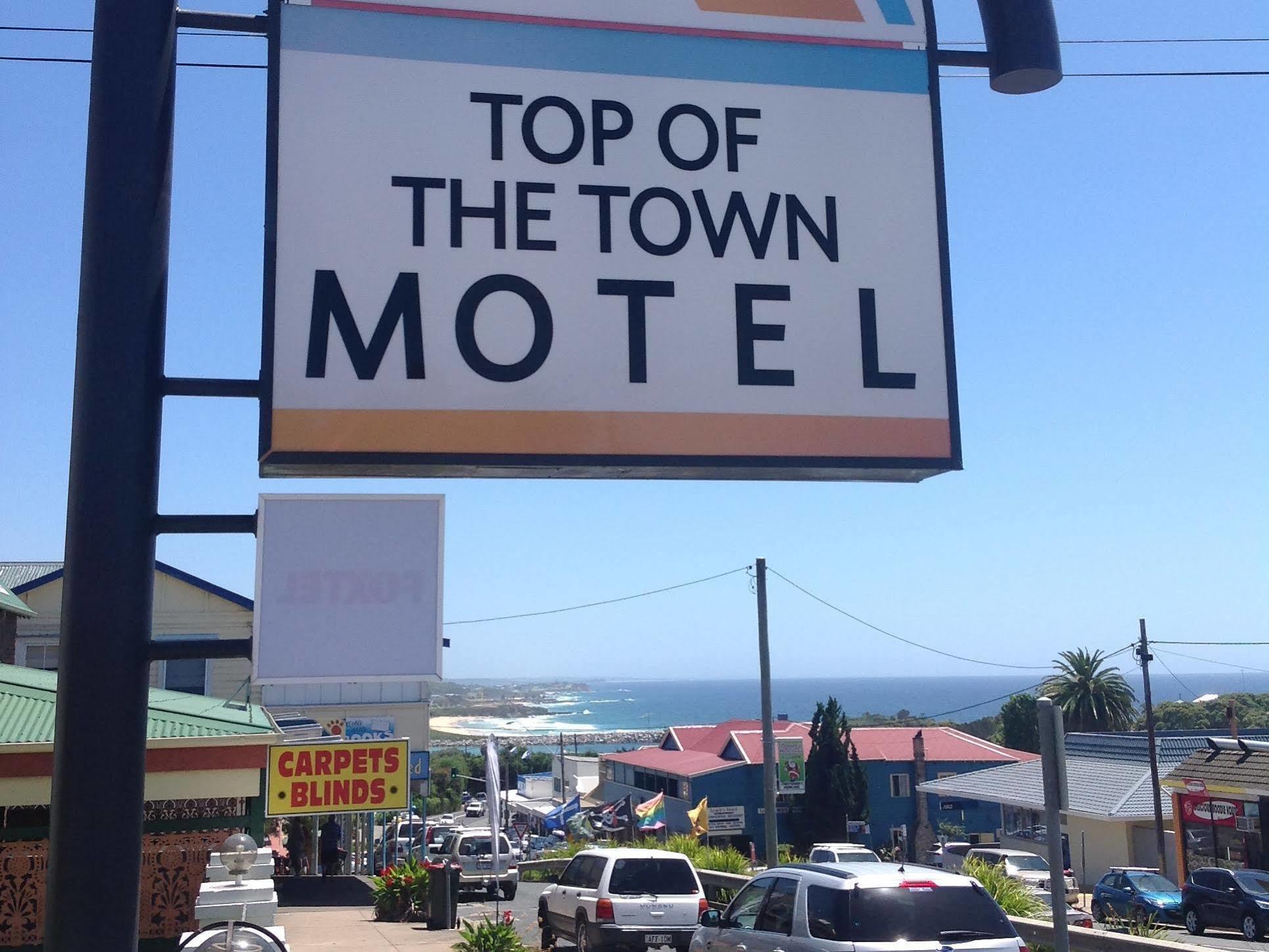 Top Of The Town Motor Inn Нарума Екстериор снимка